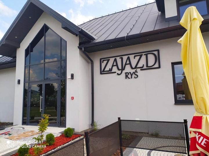 Zajazd ,,Rys" Dobra  Exterior photo